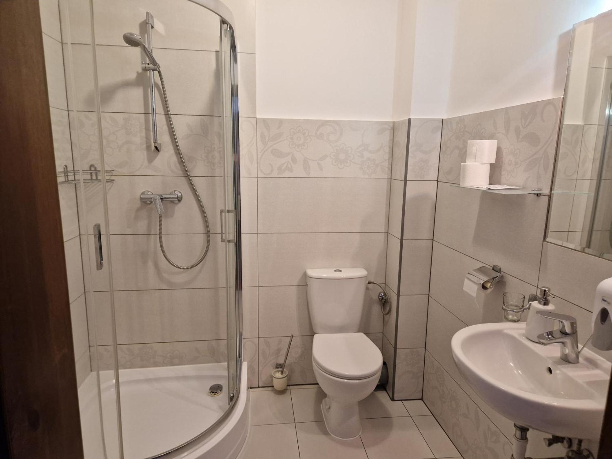 Korona Palace Leznica Wielka Bagian luar foto