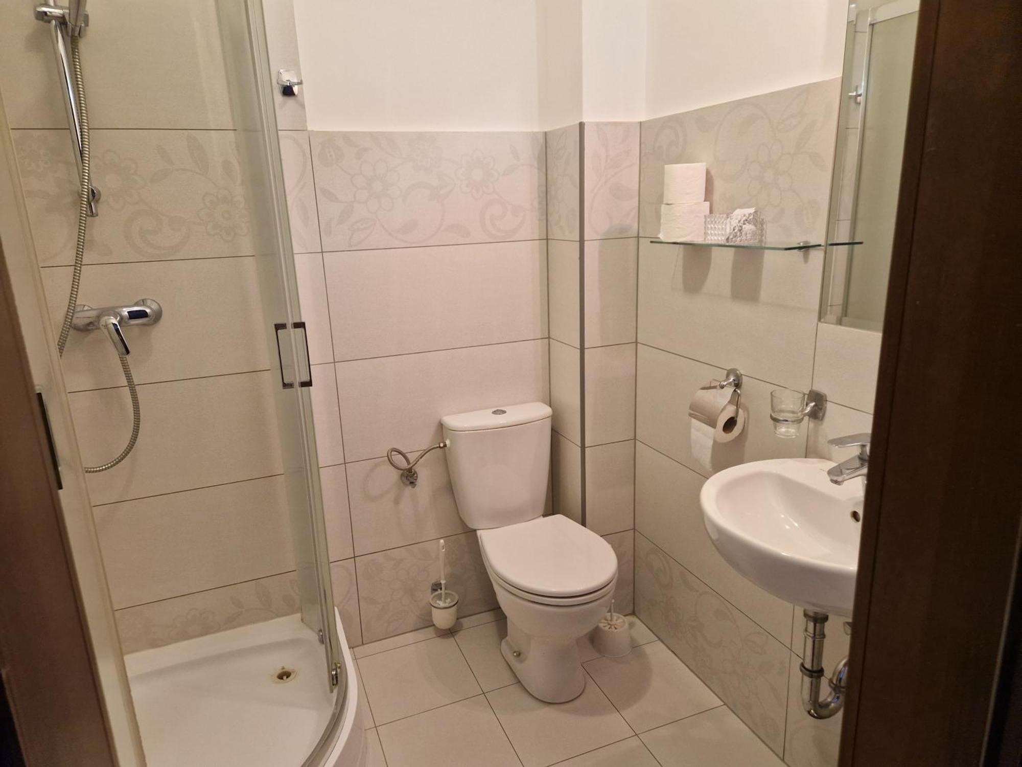 Korona Palace Leznica Wielka Bagian luar foto