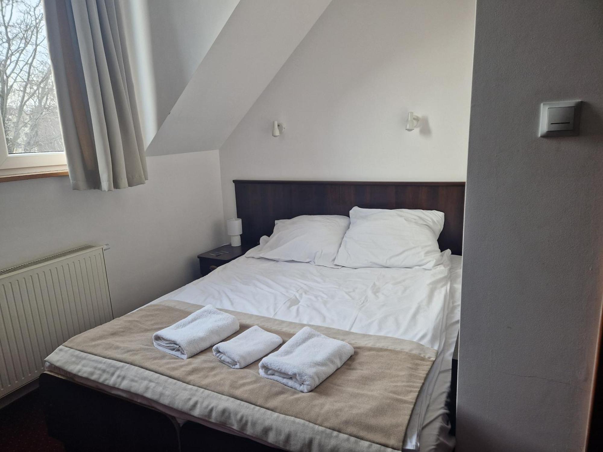 Korona Palace Leznica Wielka Bagian luar foto