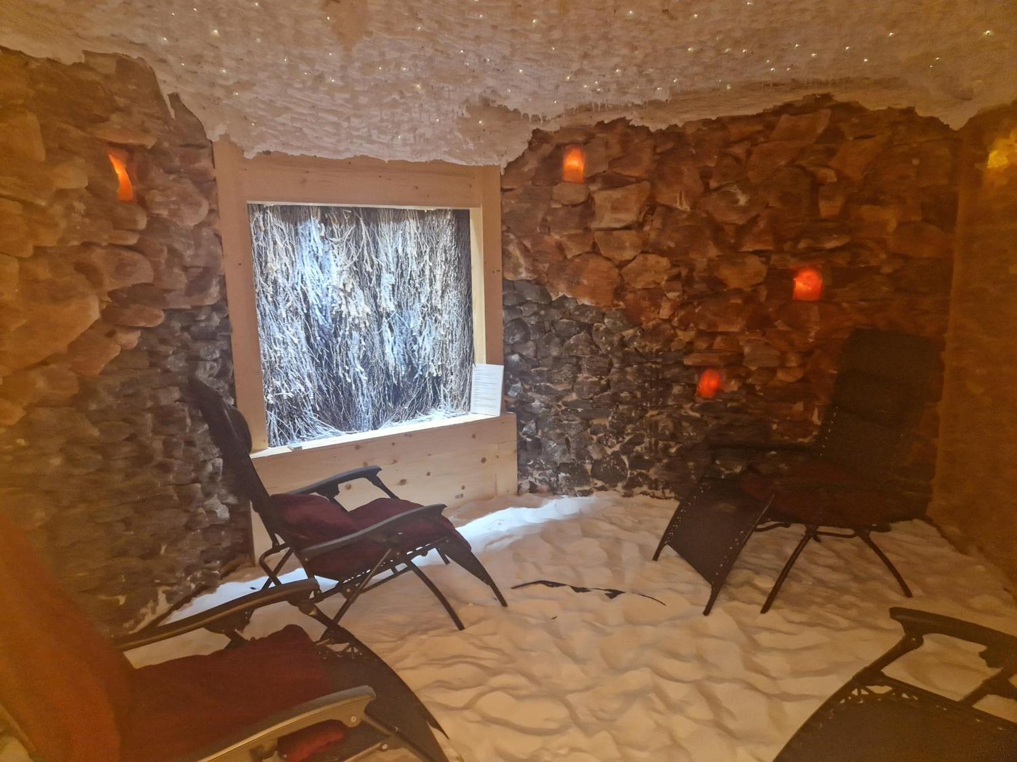 Korona Palace Leznica Wielka Bagian luar foto